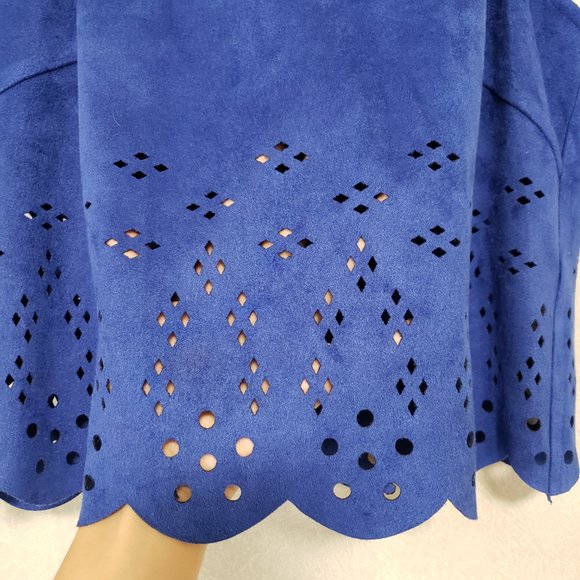 Soprano Blue Faux Suede Scallop Crop Blouse Tank Top - Picture 5 of 7